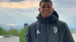 Foto: Reprodução/Twitter - Wesley, lateral.