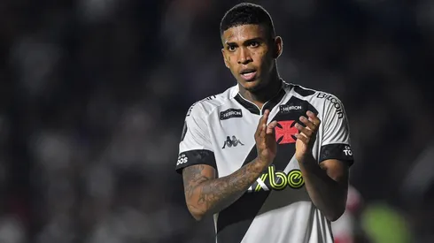 Thiago Ribeiro/AGIF - Raniel, atacante do Vasco.