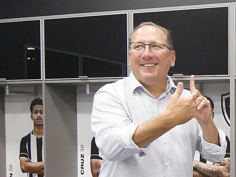 Torcida faz campanha e Textor busca a contratação de volante