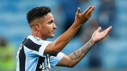 Foto: Pedro H. Tesch/AGIF | Jhonata Robert pode voltar apenas em setembro