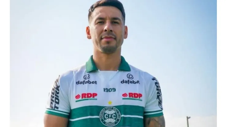 Foto: Divulgação I Reprodução / Coritiba - Coxa não para em Perez e fecha com volante colombiano