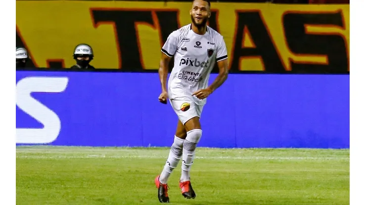 Foto: Rafael Vieira/AGIF - Gustavo Coutinho deixou a equipe do Botafogo da Paraíba