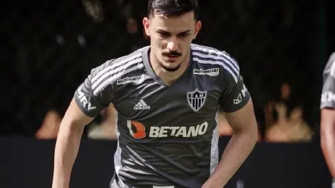 Após Castilho, Ceará mira a chegada de outro meia para o restante do ano