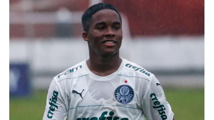 Rafael Vieira/AGIF - Endrick, atacante do Palmeiras.
