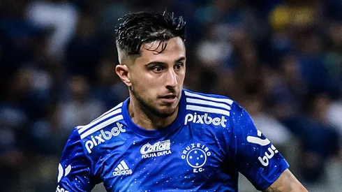 Foto: Gustavo Aleixo / Flickr Cruzeiro - Cruzeiro quer fechar com substituto para Léo Pais