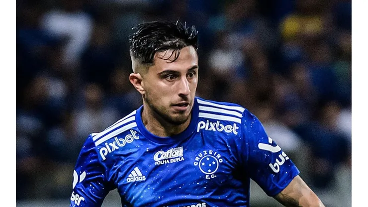 Foto: Gustavo Aleixo / Flickr Cruzeiro - Cruzeiro quer fechar com substituto para Léo Pais