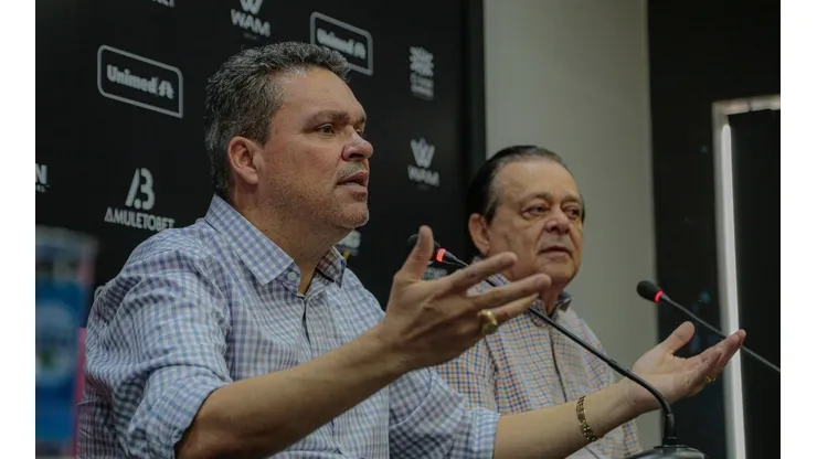 Foto: Flickr oficial do Atlético-GO - Adson Batista, presidente do Dragão.