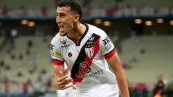 Foto: Kely Pereira/AGIF - Baralhas celebrou a grande vitória do Atlético-GO sobre o Corinthians