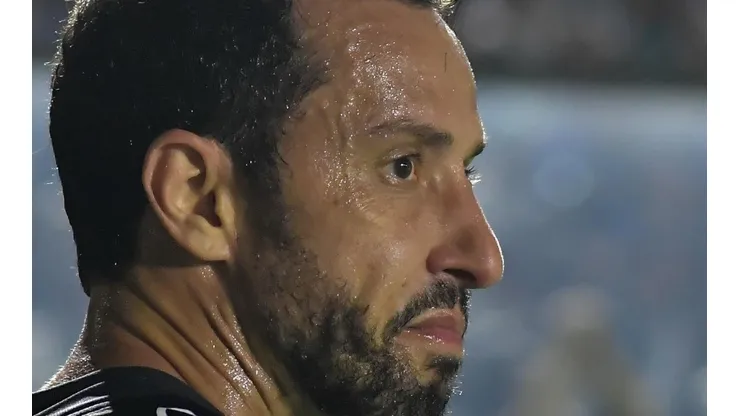 - Nenê