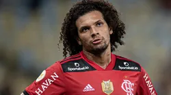 Arão tem falha clamorosa no Fenerbahçe e lance repercute