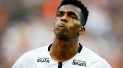 Diretoria do Corinthians assume dívida de R$ 14 milhões de Jô e surpreende torcedores