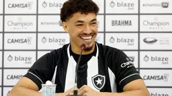 "Não pensei duas vezes"; Adryelson cita principal motivo para fechar com o Botafogo