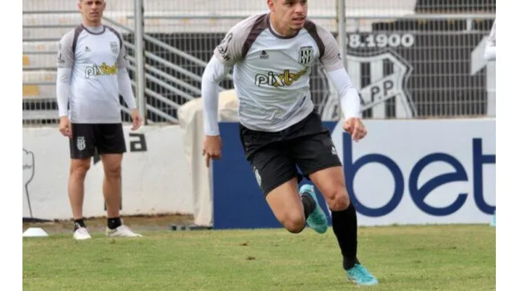 Foto: Diego Almeida/ Ponte Press/ Danilo Gomes, Norberto e +3; Hélio dos Anjos pode ter até cinco reforços para enfrentar o Operário.