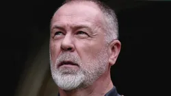 - Mano Menezes, treinador