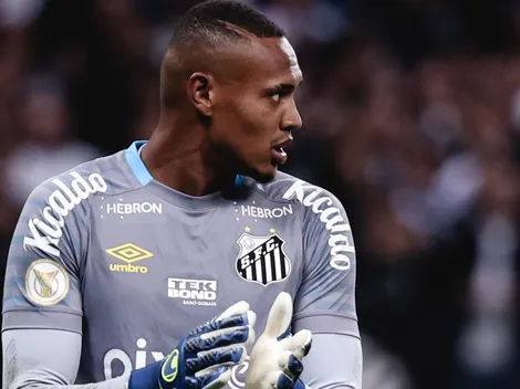 São Paulo tenta ‘coringa’ para convencer Santos a negociar John