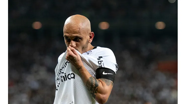 Alessandra Torres/AGIF - Fábio Santos destaca temporada do Corinthians