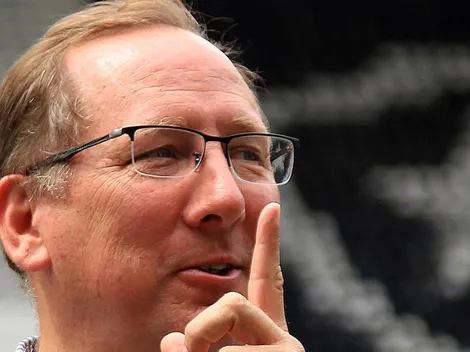 Textor ‘abre o coração’ e deixa escapar desejo de trazer atacante da Premier League ao Botafogo