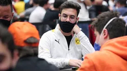 Lucas Rocha levou uma ótima recompensa no poker online (Foto: Luis Bertazini/BSOP)