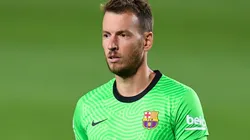 Goleiro brasileiro Neto tem propostas da Inglaterra e Itália para deixar o Barcelona