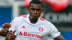 Foto: Luiz Erbes/AGIF - Inter inicia negociações para fechar com substituto de Wesley Moraes