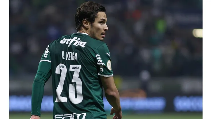 "Quero ganhar"; Veiga aponta qual título almeja e expõe sua visão sobre os adversários do Palmeiras