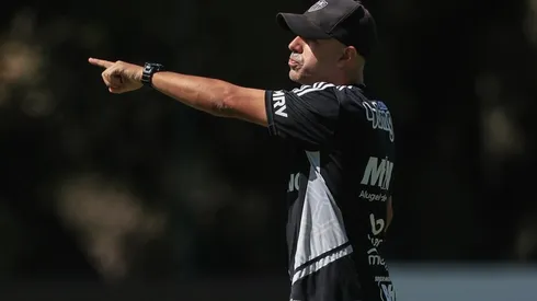 Com reforço de 'peso', Lucas Gonçalves define a escalação ideal do Galo contra o Corinthians