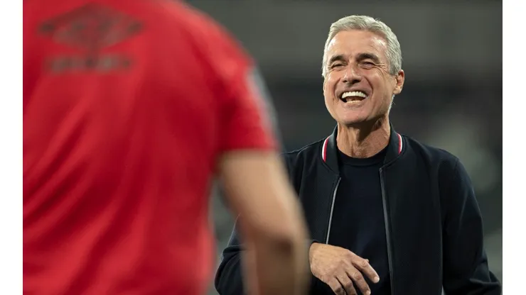 Jorge Rodrigues/AGIF - Luís Castro, técnico do Botafogo.