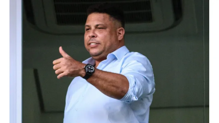 Foto: Fernando Moreno/AGIF - Ronaldo age no mercado e pode aplicar chapéu em rival da Série B