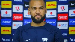 Agustin Cuevas/Getty Images. Sem clube desde a saída do Barcelona, Daniel Alves foi anunciado no Pumas