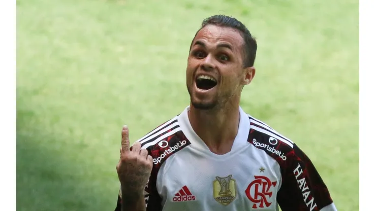 Michael foi cogitado no Corinthians (Foto: Fernando Moreno/AGIF)