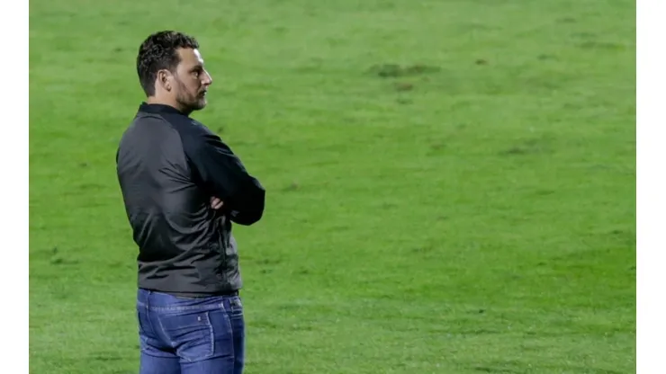 Foto: Marcello Zambrana/AGIF - Elano é o novo treinador do Náutico nesta temporada