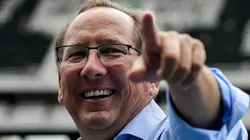 Textor revela plano ambicioso para burlar domínio europeu