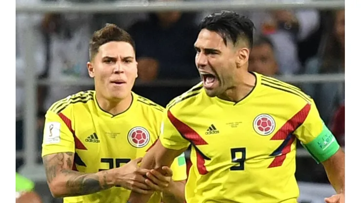 - Quintero ao lado de Falcão Garcia