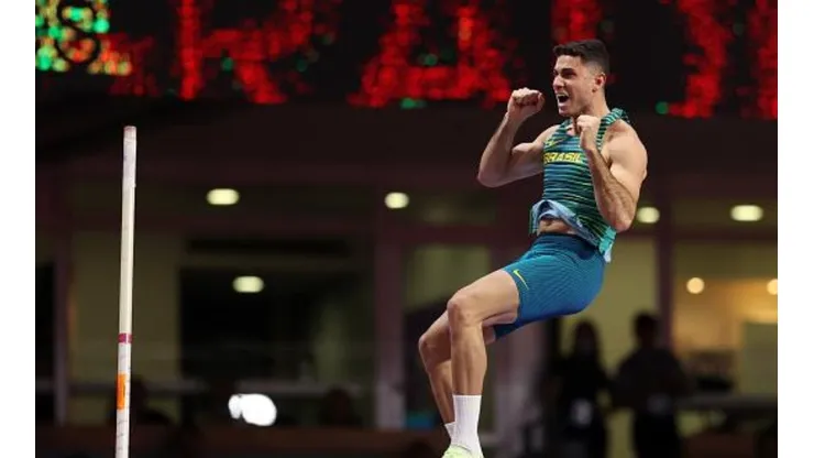 Thiago Braz é um dos candidatos a medalha no salto com vara