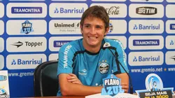 Lucas Uebel/AGIF - Mário Fernandes volta a ser assunto no Grêmio