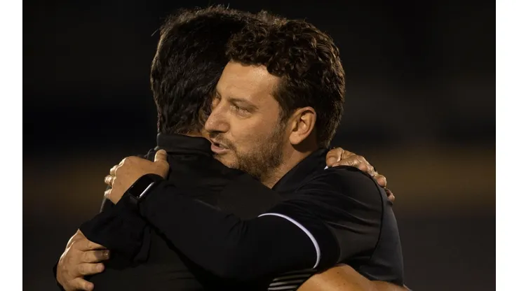 Diogo Reis/AGIF - Elano, novo treinador do Timbu.