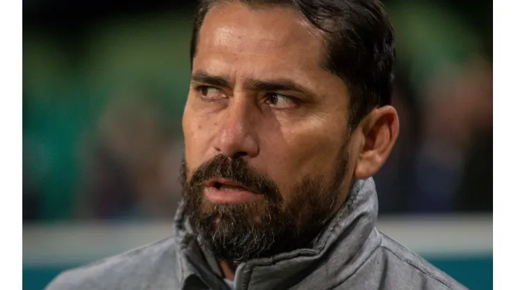 Foto: Gabriel Machado/AGIF - Morínigo: técnico enumerou erros do Coritiba contra o Corinthians