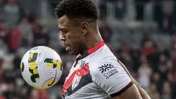 Robson Mafra/AGIF - Wanderson pelo Dragão.