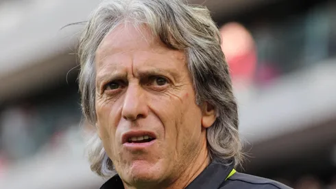Jorge Jesus pediu contratação de cria do Santos (Foto: Joao Vitor Rezende Borba/AGIF)