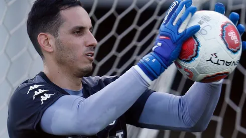 Foto: Vitor Silva/Botafogo/Divulgação - Gatito Fernández: paraguaio tem contrato até dezembro