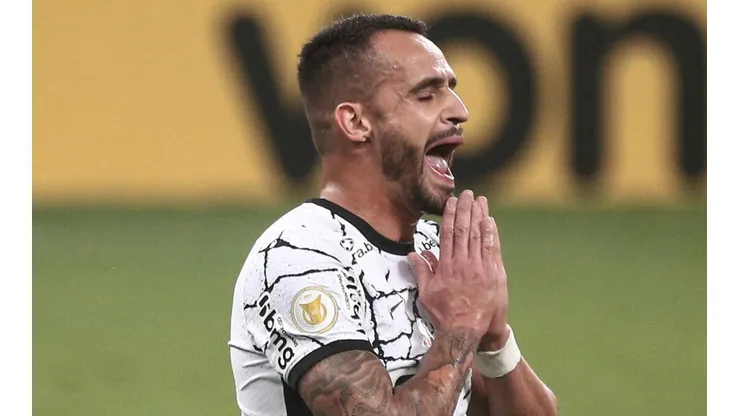 Foto: Ettore Chiereguini/AGIF - Renato gera mais preocupação no Corinthians.