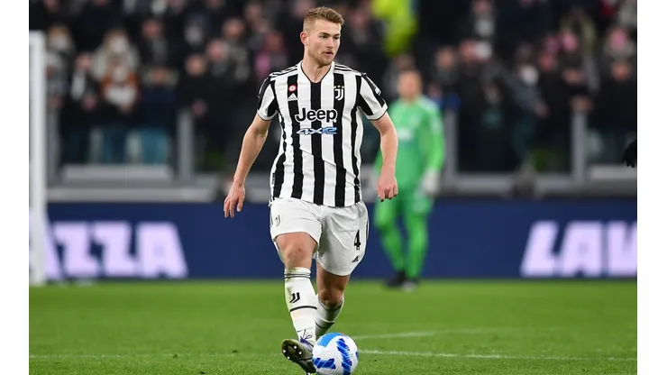 Getty Images/Valerio Pennicino - De Ligt dá lugar a brasileiro na Juventus