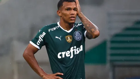 Gabriel Veron nunca engrenou após sair do Palmeiras - Foto: Agif/Marcello Zambrana.