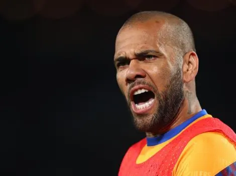 Dani Alves se manifesta sobre declarações polêmicas de Piquet, defende Hamilton e dispara: "Empurrar bêbado morro abaixo é fácil"