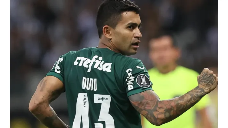 Foto: Cesar Greco / SEP - Edmilson Jr foi colega de Dudu (foto) no Catar e teria interesse do Flamengo para o ataque