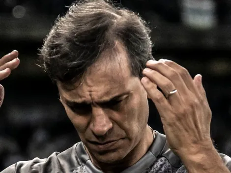 “Está incomodado com...”; meia discorda de Bustos e quer sair do Santos