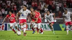 Celio Junior/AGIF - Pedro Vitor pelo Náutico.