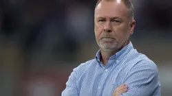 Agif/Pedro Vale - Mano Menezes tem dor de cabeça no Internacional.