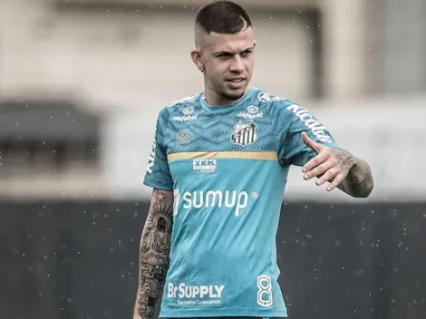 Após sinalizar interesse por Jobson, Náutico tem a resposta do Santos em relação ao meio-campista