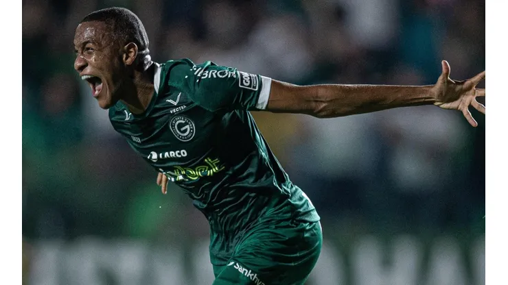 Heber Gomes/AGIF - Da Silva vira desfalque sério no Goiás.